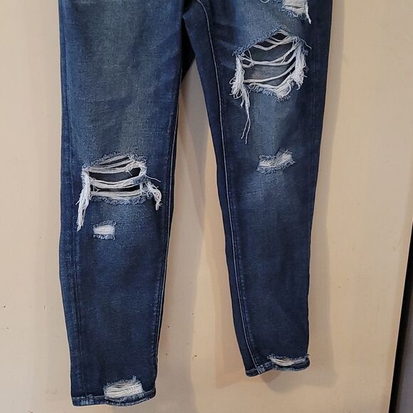 American Eagle jeans size 4 tomgirl good pre-owned condition - Picture 2 of 8